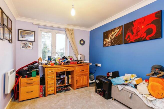 Photo 8