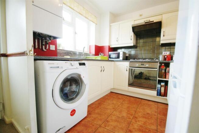 kitchen (2).JPG