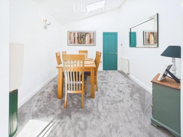 3 bed Detached Bungalow for sale Image 5