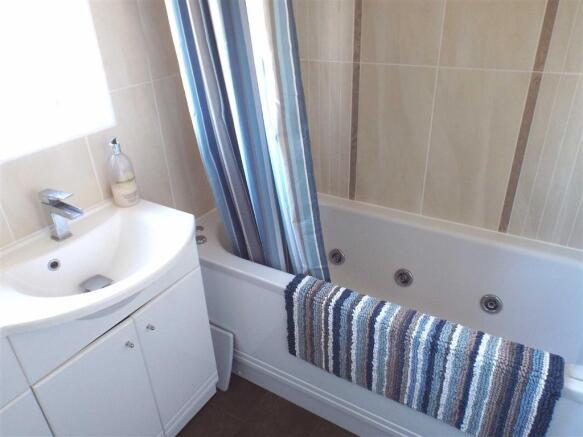 BATHROOM:
