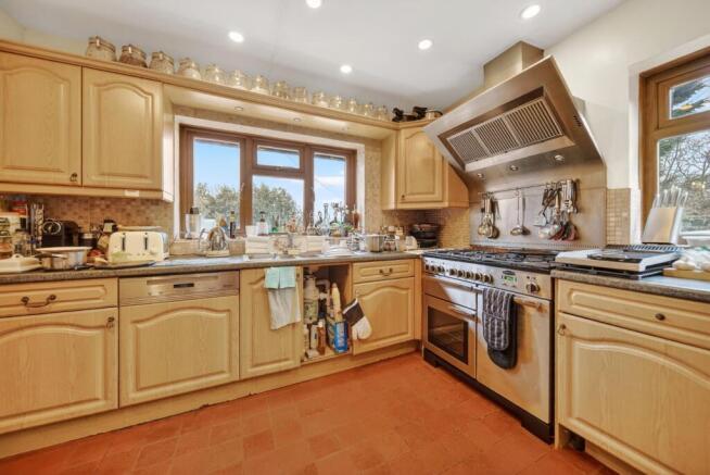 3 bed Detached for sale Image 10