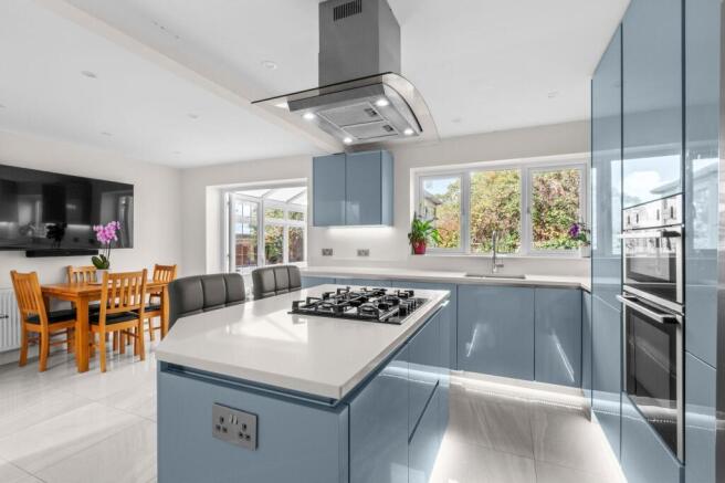 Kitchen/Breakfast Room