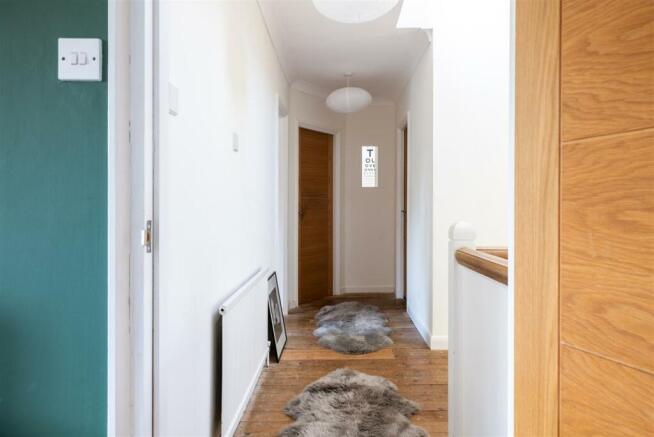 39 Ferrers Road BN7 1PY-9.jpg