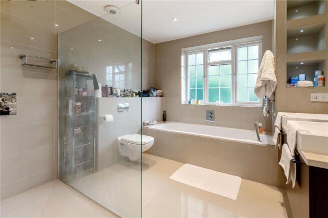 Bath/Shower Room