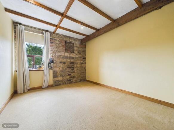 6 bed Flat for sale Image 9