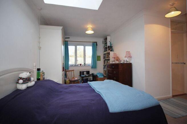 Bed 3