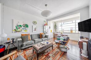 154, Dumbarton Court, Brixton Hill, London SW2 5LP