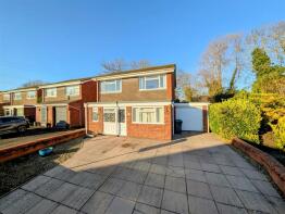 8, Sycamore Close, Malvern WR14 1UG