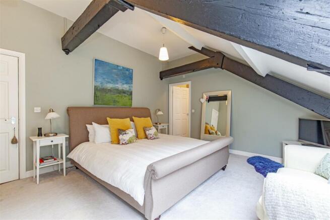 Bedroom 3-2.jpg