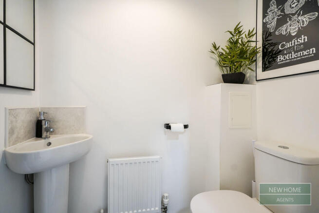 3 bed Detached for sale Image 8