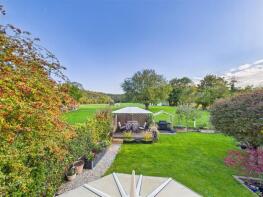 26, Borough Close, Stonehouse GL10 3LJ