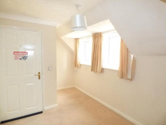 2 bed Apartment for sale Image 8
