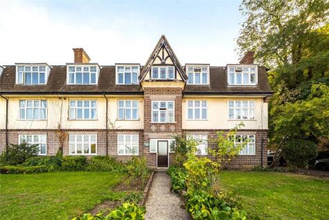 Portsmouth Road, Surbiton, KT6
