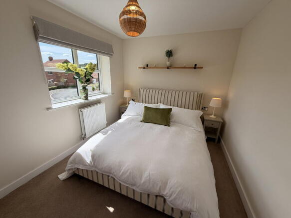 2 bed Town House for sale Image 8
