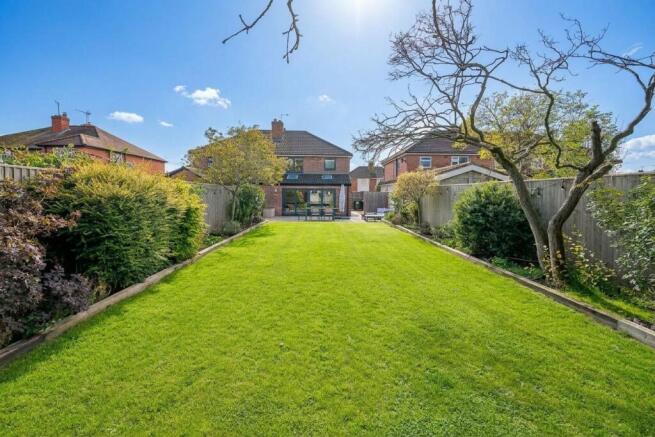 Grove Avenue, Vicars Cross, CH3 photo 4
