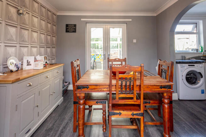2 bed Semi-Detached for sale Image 7