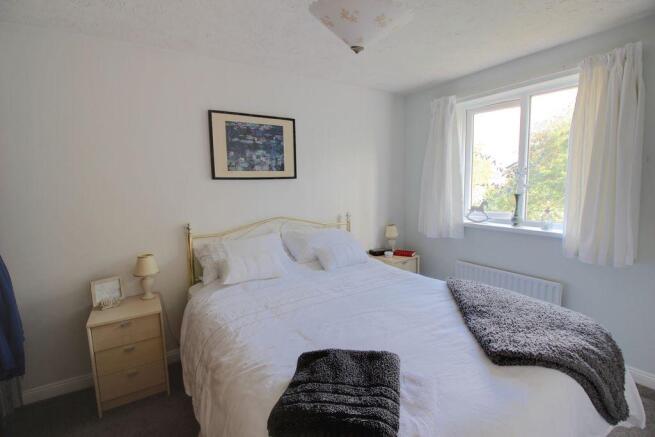 Bedroom 2 (Double)