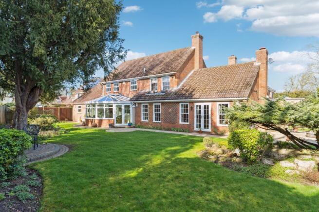 DSC02222-47fc8f63a997d17dc7e860f459026850 - 800px.