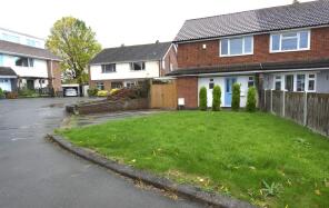 14, Wakefield Close, Atherstone CV9 2JH