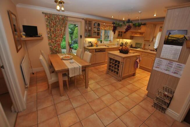 Dining Kitchen