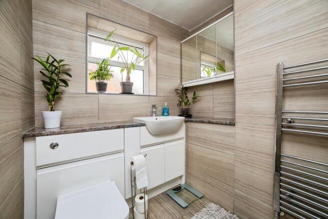 2 bed Semi-Detached for sale Image 12