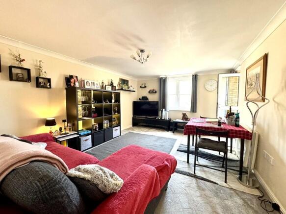 67 Collier way li...