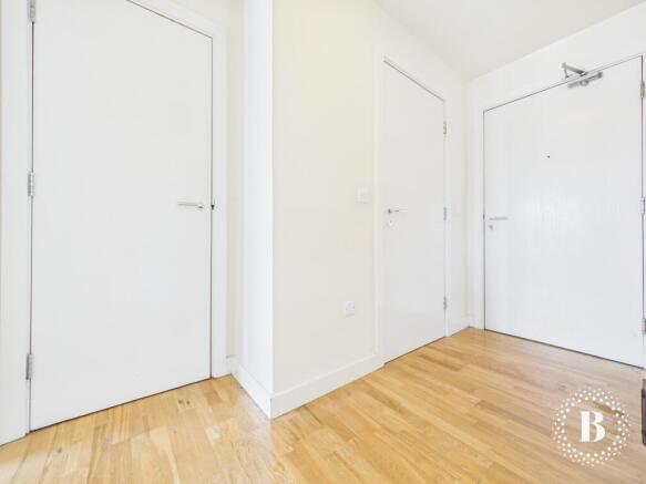 1 bed Apartment to rent Image 12