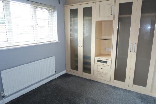 2 bed Semi-Detached to rent Image 7