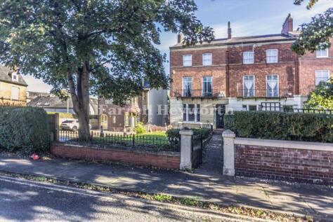 39 West Cliff, Preston