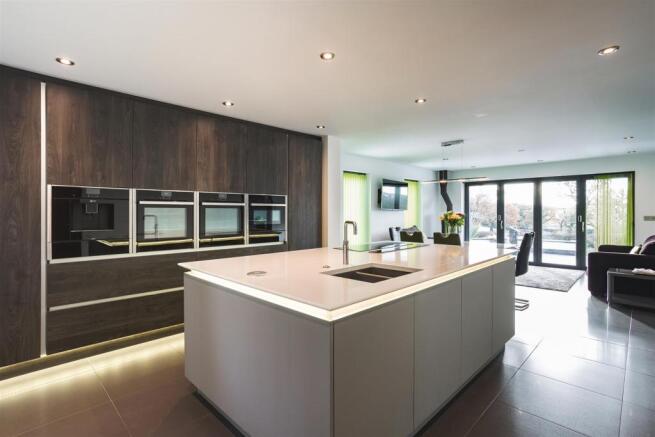 Living Kitchen/Dining Room/Snug