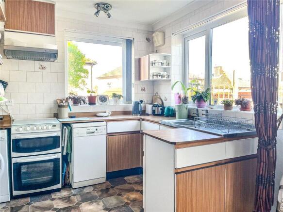3 bed Semi-Detached for sale Image 4