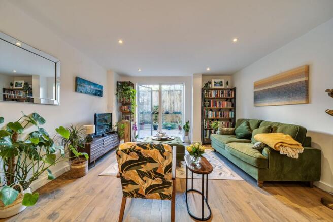 Seven Sea Gardens, Ceram Court, E3 photo 4