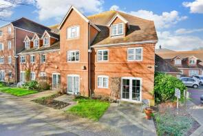 208, William Gibbs Court, Orchard Place, Faversham ME13 8RP