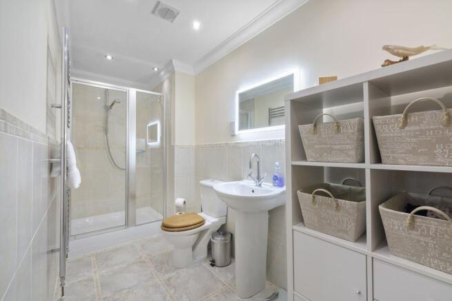 En-suite One