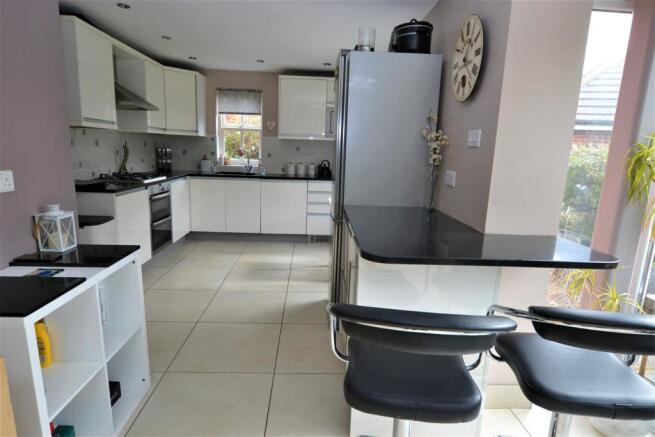 Open Plan Kitchen/Dining Room