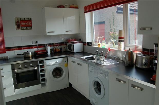 43 Meadow Park Kitchen