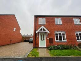 11, Woodwinds Close, Warton B79 0LG