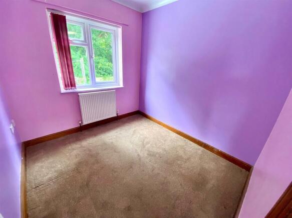 Bedroom 4.jpg