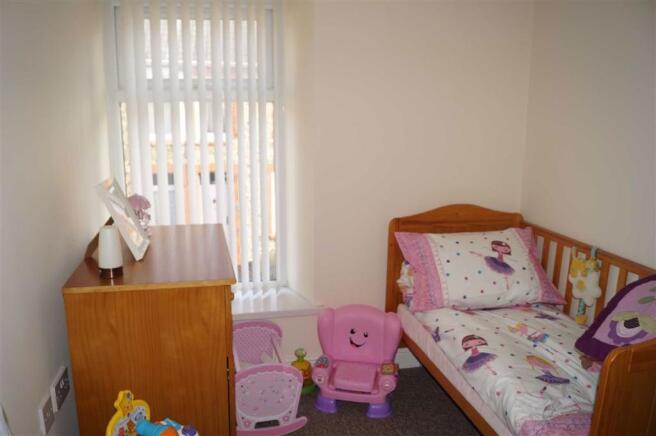 BEDROOM 2 (FRONT)