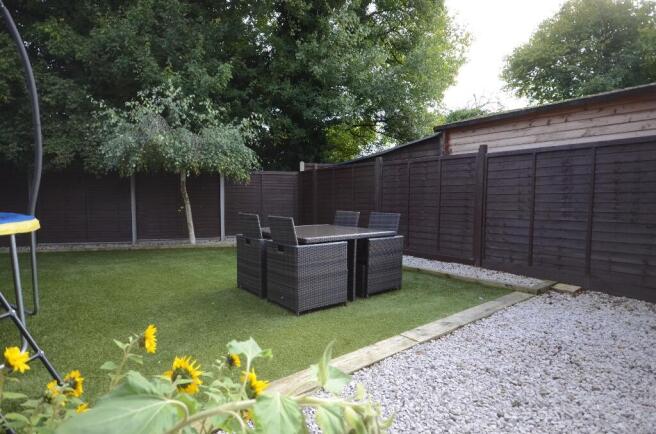 sunny aspect garden