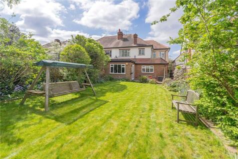 Uxbridge Road, Hampton, TW12