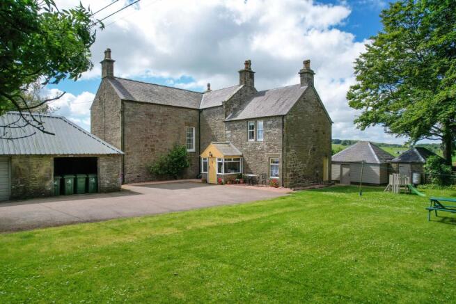 Rear Elevation/Rear Garden