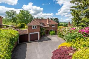 23, Deepdene Wood, Dorking RH5 4BQ