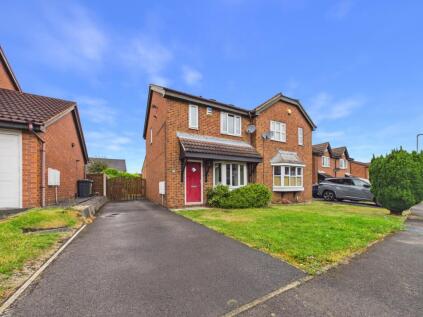24 Pinders Green Drive, Methley, Leeds