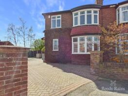 25, Keswick Grove, Middlesbrough TS5 8PN