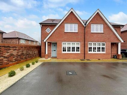 Kite Close, Liphook, Hampshire