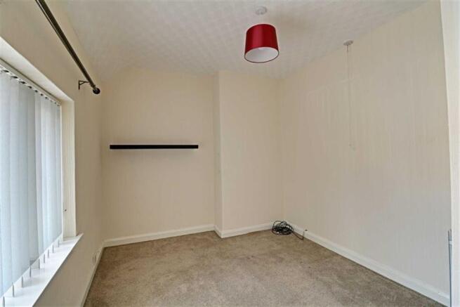 BEDROOM ONE measuring