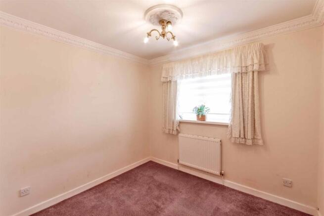 2 bed Detached Bungalow for sale Image 7