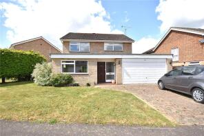 8, Willow Brean, Horley RH6 8EA