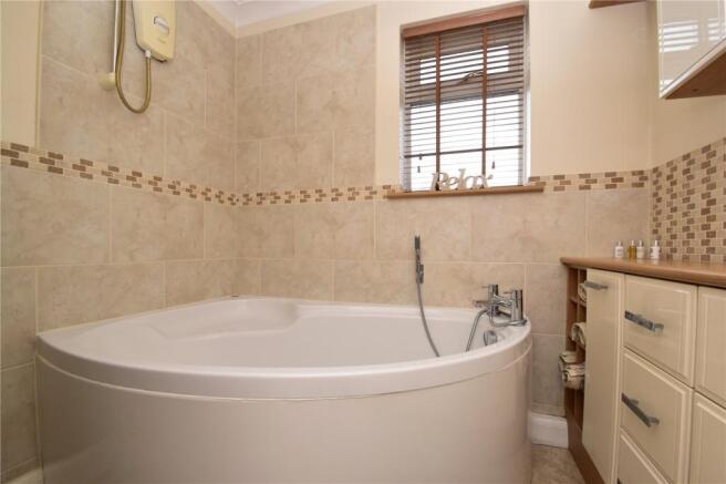 Ground Floor Bath